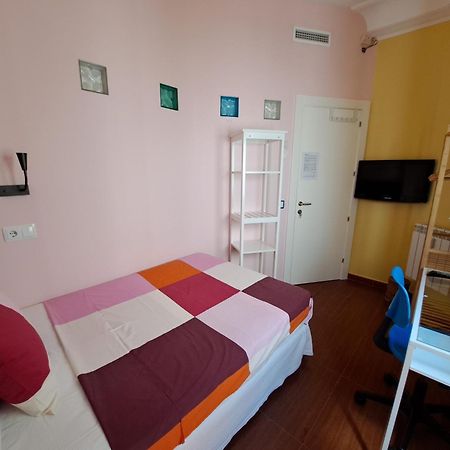 Hostal Arco Iris Мадрид Экстерьер фото